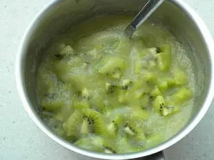 Caramelized brioche with pear and kiwi : etape 25