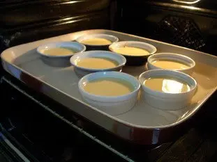Crème caramel : etape 25