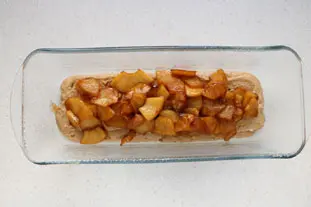 Caramelized apple and walnut cake