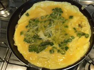Green asparagus omelette : etape 25