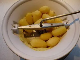 Ramekins of duchess potatoes