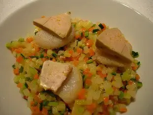 Scallops with crunchy vegetables and wine sabayon : etape 25