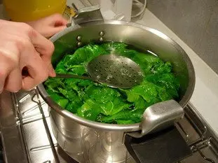 How to prepare spinach : etape 25