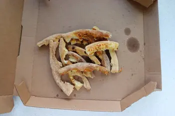 Don't throw away your pizza crusts