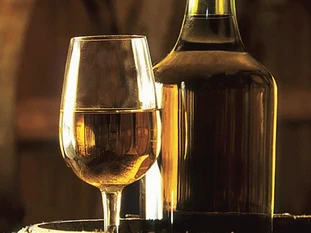 temperature for vin jaune