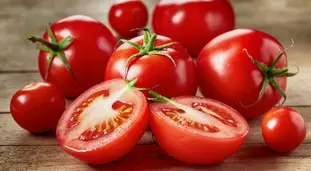 The taste of raw tomatoes