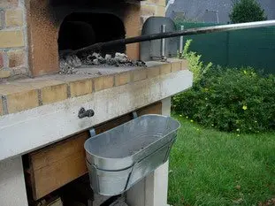 Remove ashes