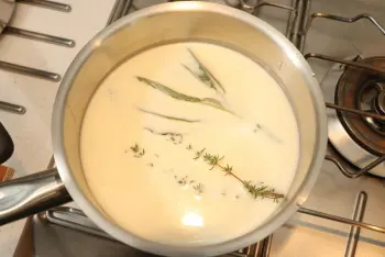 Parmesan milk : Stage 3