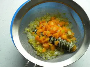 Vegetable stock : Photo of step #10
