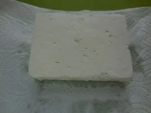 Feta in olive oil with herbs : Photo of step #4