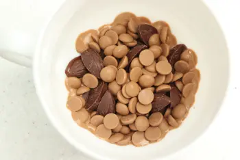 Praline spread : Stage 12