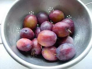 Stewed plums