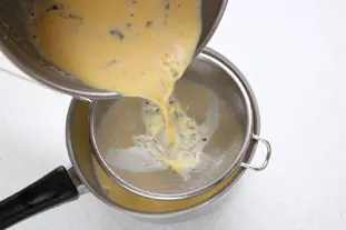 Real custard sauce (crème anglaise) : Photo of step #6