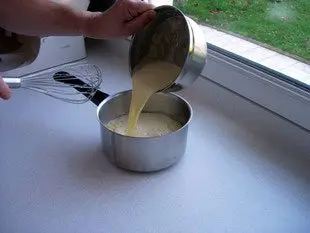 Confectioner's custard (Crème pâtissière, or French pastry cream) : Photo of step #5