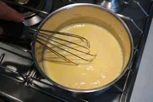 Pistachio confectioner's custard : Photo of step #4