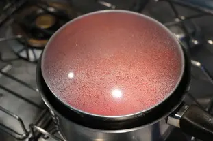 Clear strawberry juice : Photo of step #4