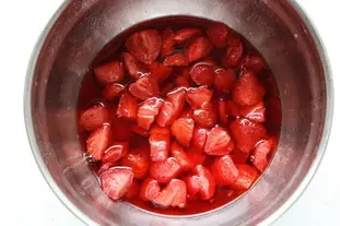 Clear strawberry juice : Photo of step #6