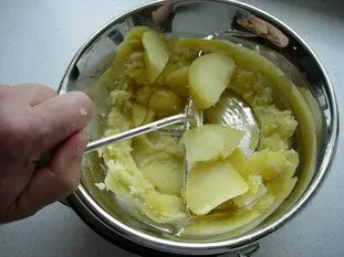 Potato purée  : Photo of step #4