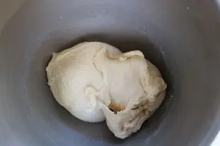Yeast-based flaky dough (for croissants) : Photo of step #4