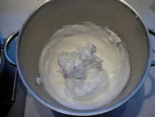 Almond dacquoise : Photo of step #1
