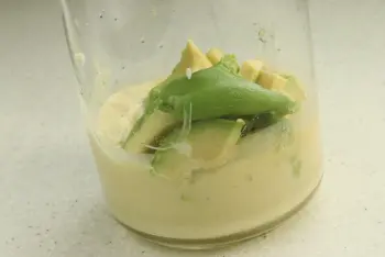 Avocado mayonnaise : etape 25