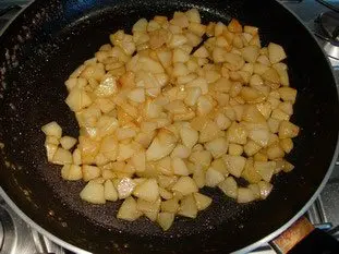 Pears and caramelised walnut samosas  : Photo of step #3