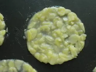 Warm apple feuillantines : Photo of step #1