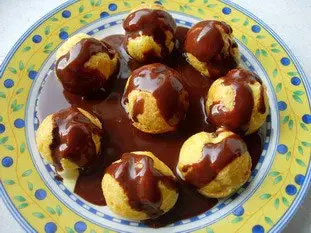 Profiteroles