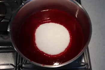 Fruit paste : Blackcurrant : Photo of step #2