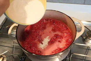 Jelly-style plum jam : Photo of step #11