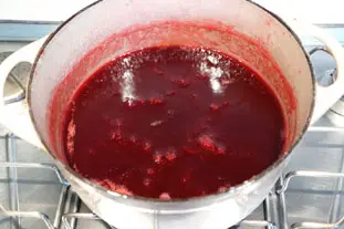 Jelly-style plum jam : Photo of step #12