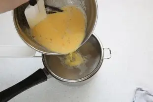 Chocolate and vanilla crème brûlée : Photo of step #8