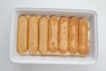 Apple Tiramisu : Stage 15