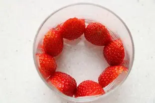 Strawberry, kiwi and mascarpone verrines : Photo of step #4