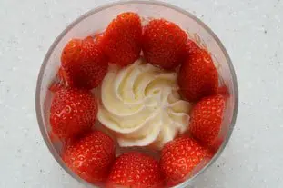 Strawberry, kiwi and mascarpone verrines : Photo of step #6