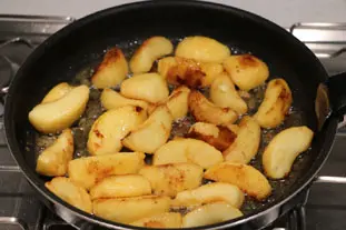 Norman flambéed apples : Photo of step #3