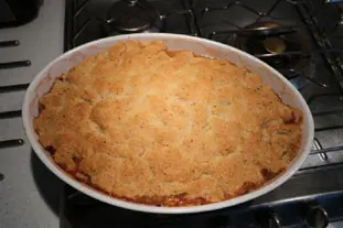 Autumn apple and plum crumble pie : Photo of step #13