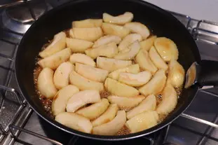 Caramelized apple "moelleux" cake : Photo of step #9