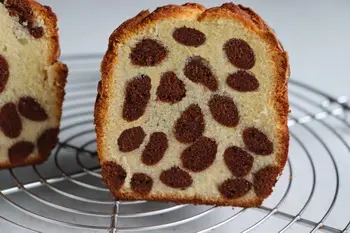 Leopard cake