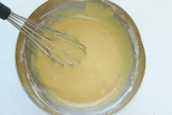 Antoinette's caramelized apple cake