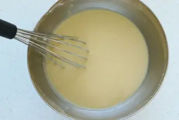 Antoinette's caramelized apple cake