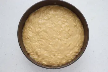 Grated apple cake : Stage 13