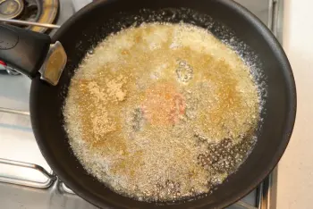 Grated apple cake : Stage 3