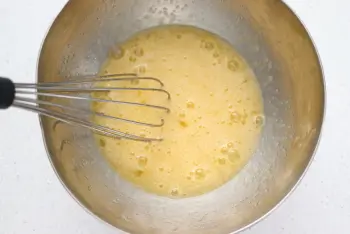 Grated apple cake : Stage 7