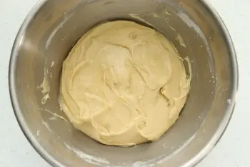 Apple madeleine cake : Stage 6