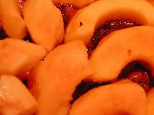 Caramelised apple pie