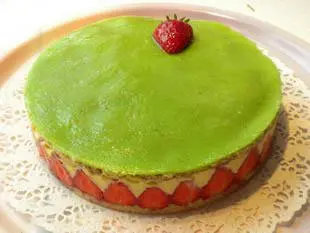 Fraisier (French strawberry cake) : Photo of step #16
