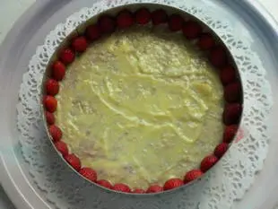 Fraisier (French strawberry cake) : Photo of step #9