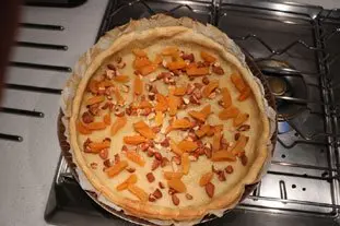 Crusty pistachio, almond and apricot flan : Photo of step #9