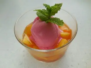 Peach and blackcurrant coupe